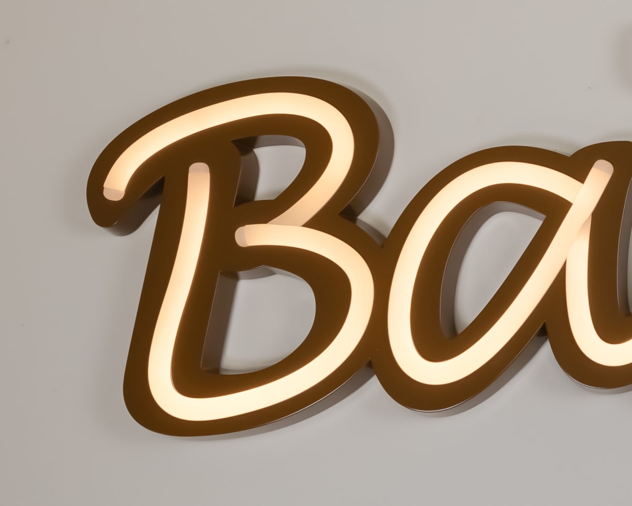 Body: ABS Resin15mm Thick Custom Brown Painted Light Source: SMD-LED Warm White