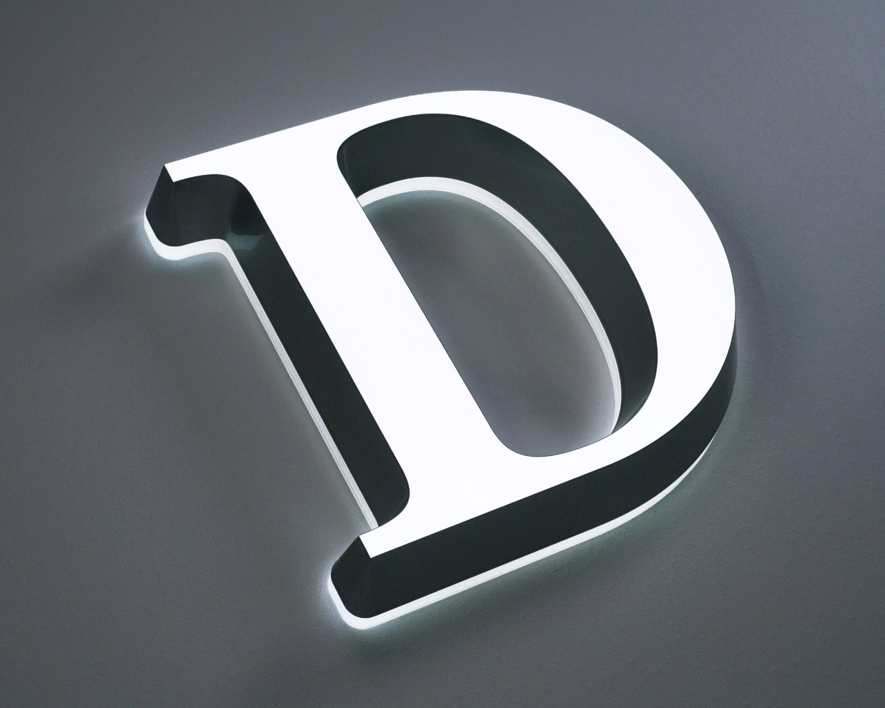 Body: Special Luminance Resin 20mm Thick Bevel Cut Black Painted Sides Back Panel: Special Acrylic 5mm Thick Light Source: SMD-LED Natural White