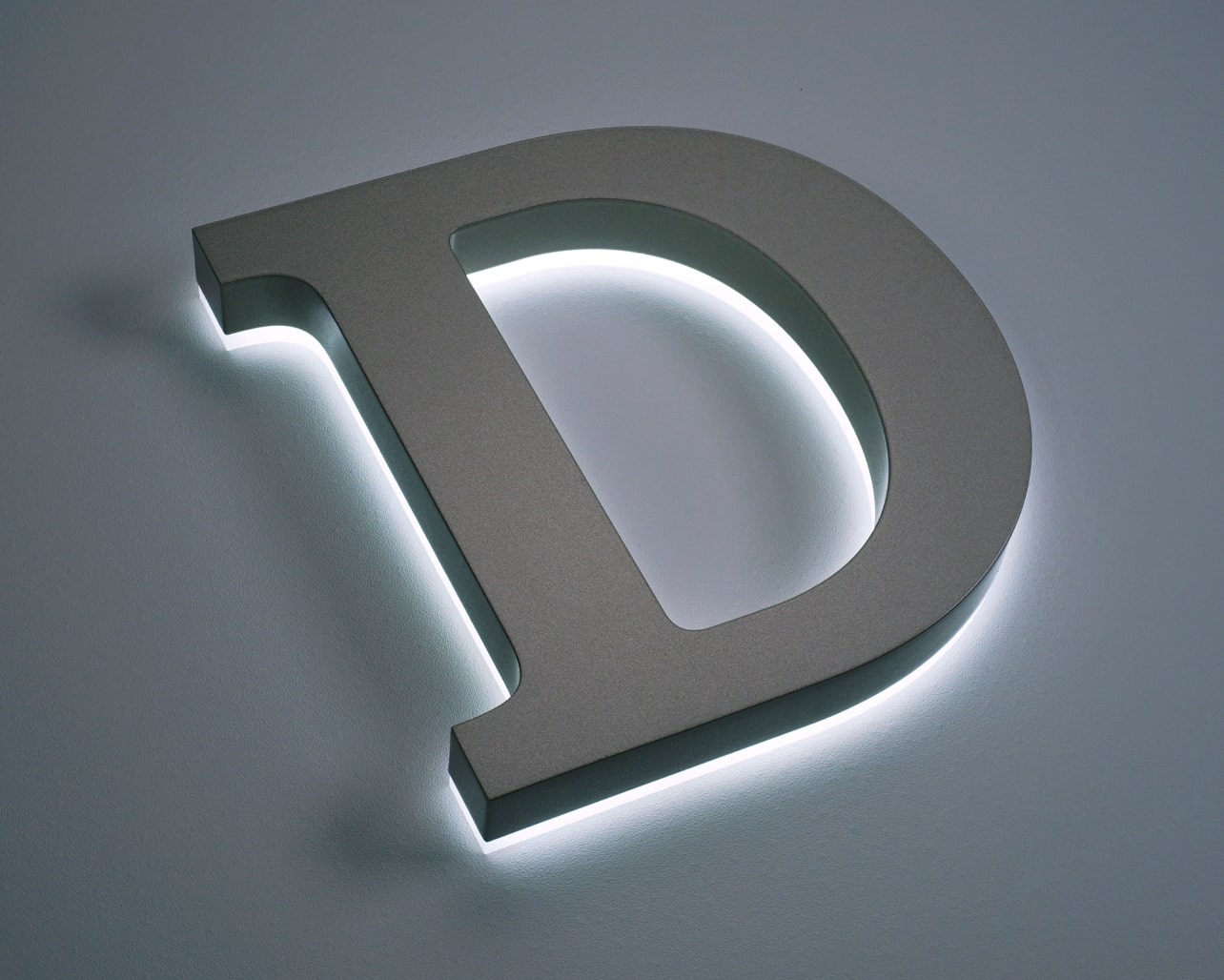 Surface: Acrylic 15mm Thick / Straight Cut Gloss Nickel Paint Back Panel: Opal Acrylic 5mm Thick Light Source: SMD-LED Natural White